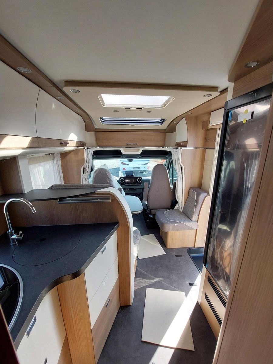 Fahrzeugabbildung Malibu T 450 RB LE lightweight MB TV Markise AKTION