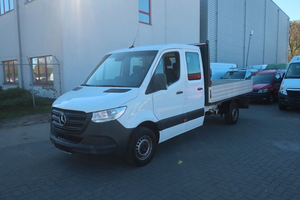 Image of Mercedes-Benz Sprinter