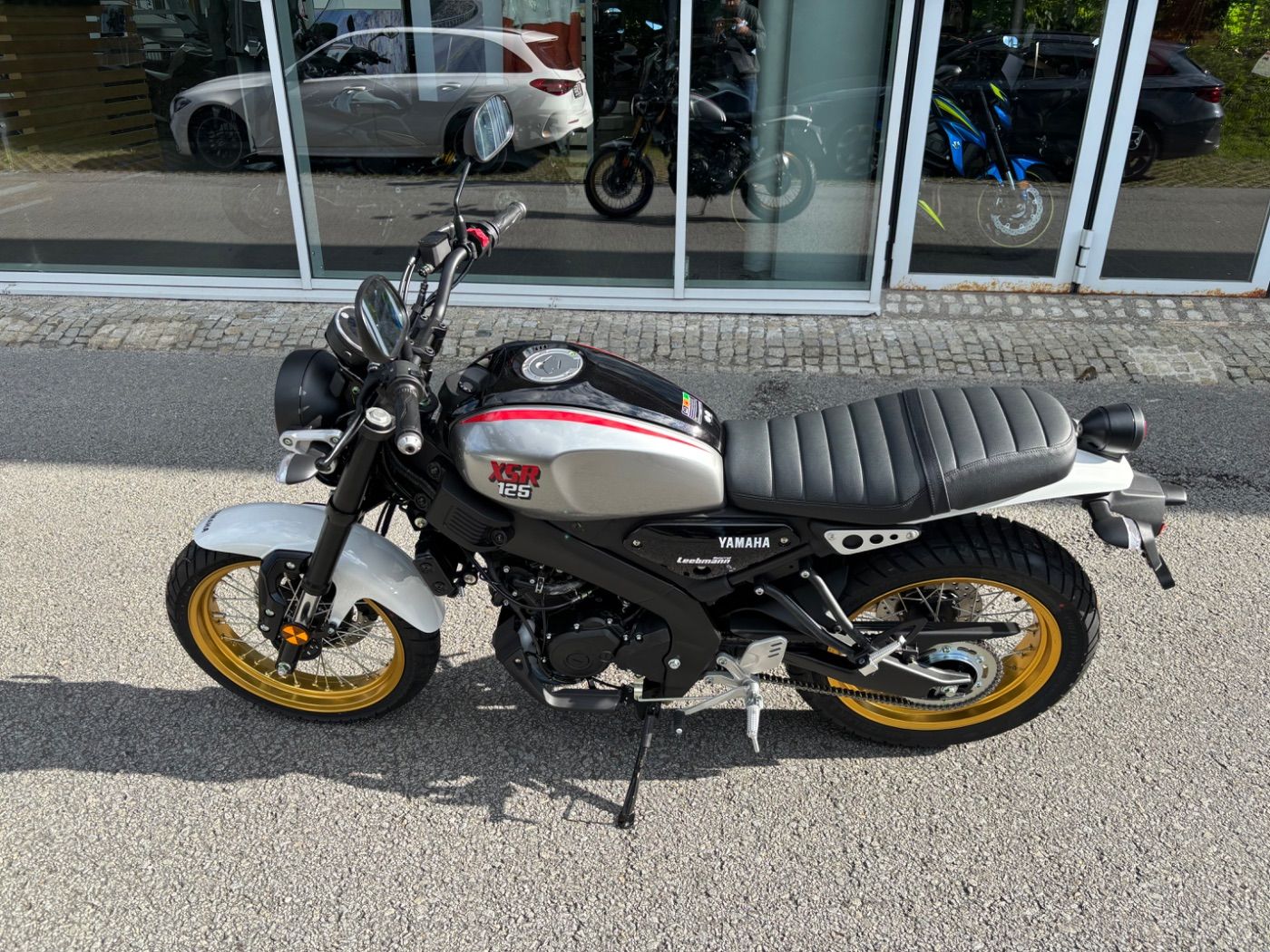 Fahrzeugabbildung Yamaha XSR 125 Legacy 2026 Herbst Deals