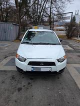 Mitsubishi Colt 1.3 TÜV Neu - Mitsubishi mit Benzin-Antrieb: Coupe