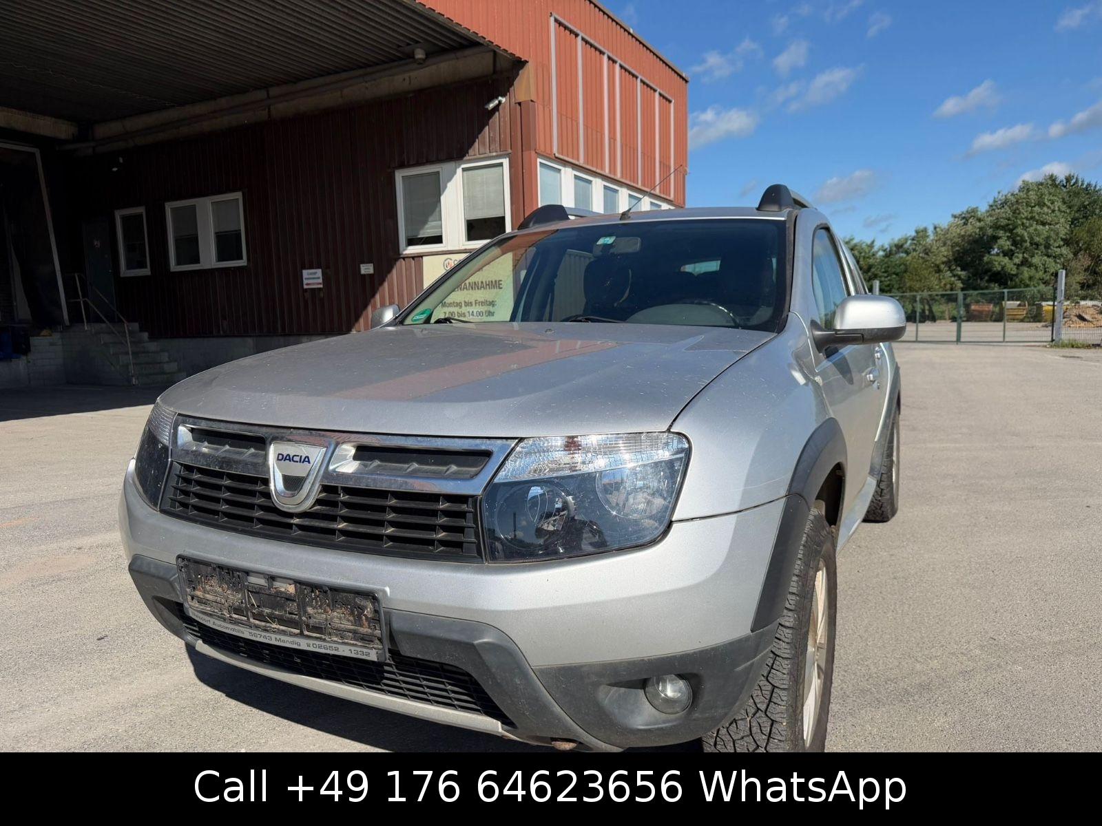 Dacia Duster 2010 — rear view