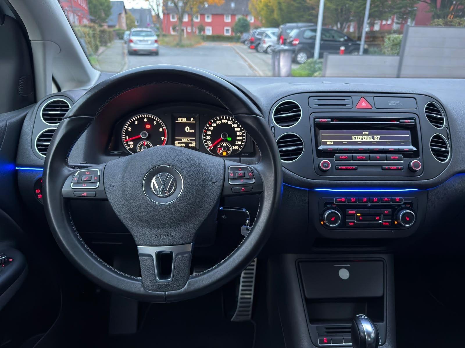 Volkswagen Golf 2012 — photo 7