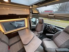 Pössl Summit 640 Prime | Autom. AHK, RFK, Solar