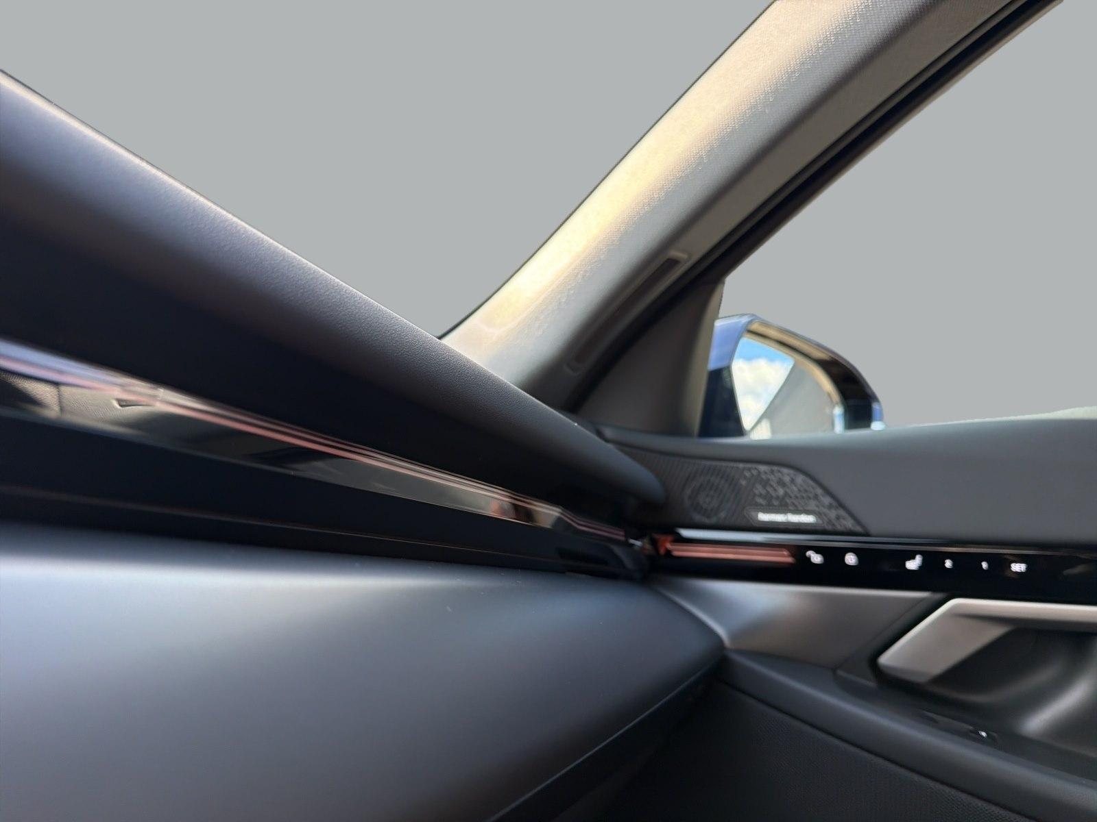 BMW 530e 360° STANDHZ HEAD-UP SITZBELÜFT PANO RFK BT