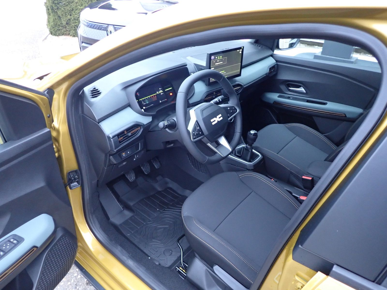 Fahrzeugabbildung Dacia Sandero Stepway Extreme TCe 110