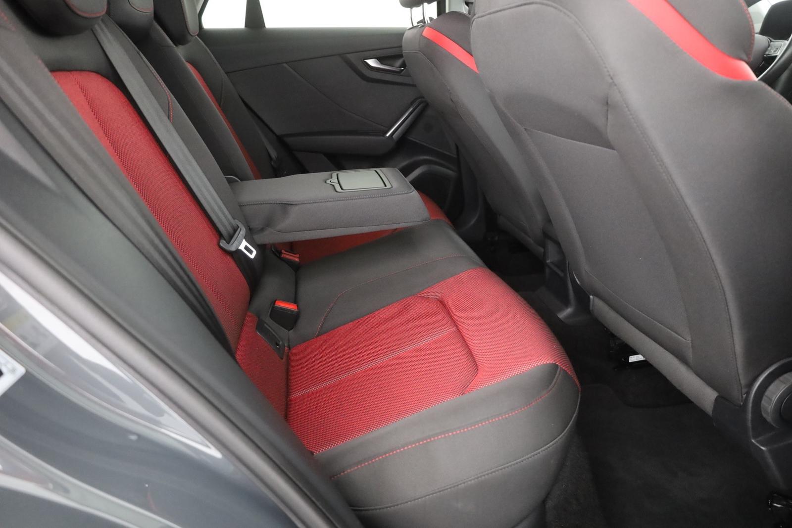 Audi Q2 35 1.5 TFSI sport LED Navi Sitzheizung