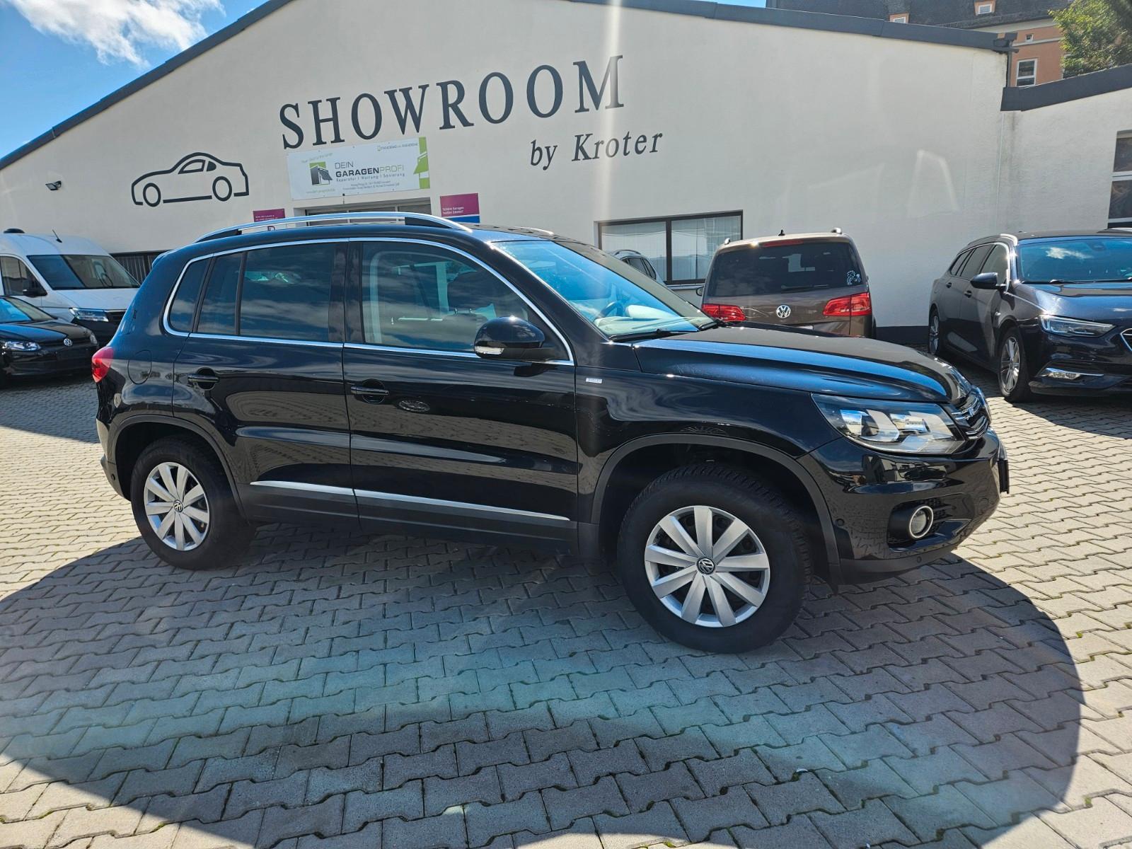 Volkswagen Tiguan Cup Track & Style 4Motion Navi+AHK.
