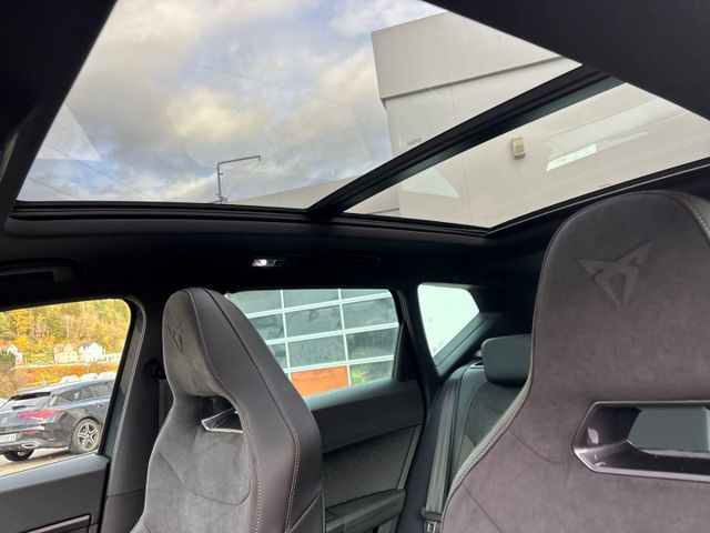 Ateca 1.5 TSI DSG *PANO+AHK+NAVI+BEATS+KESSY+ACC