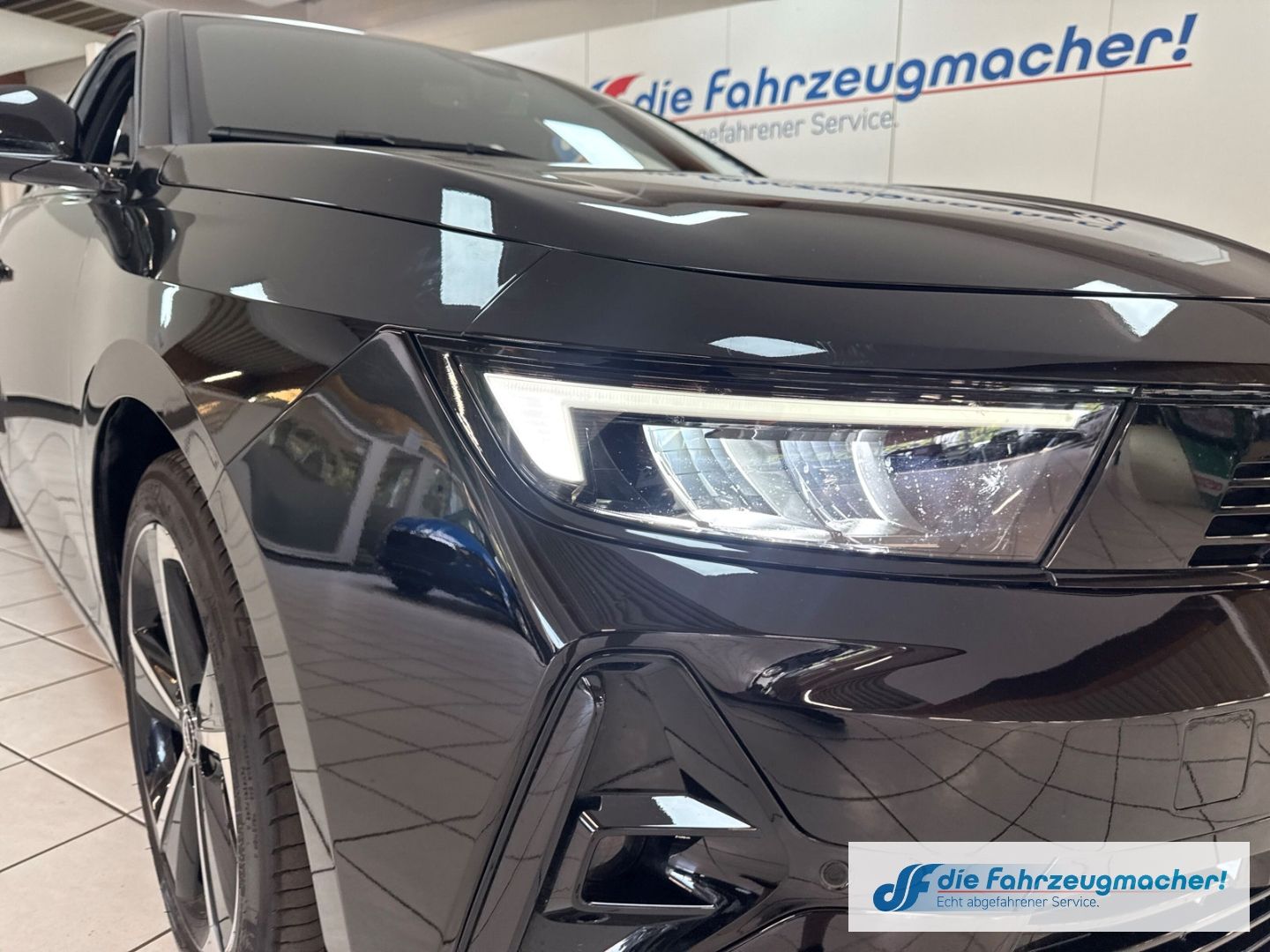 Fahrzeugabbildung Opel Astra L Sports Tourer GS Line Digi Co 360 LED A