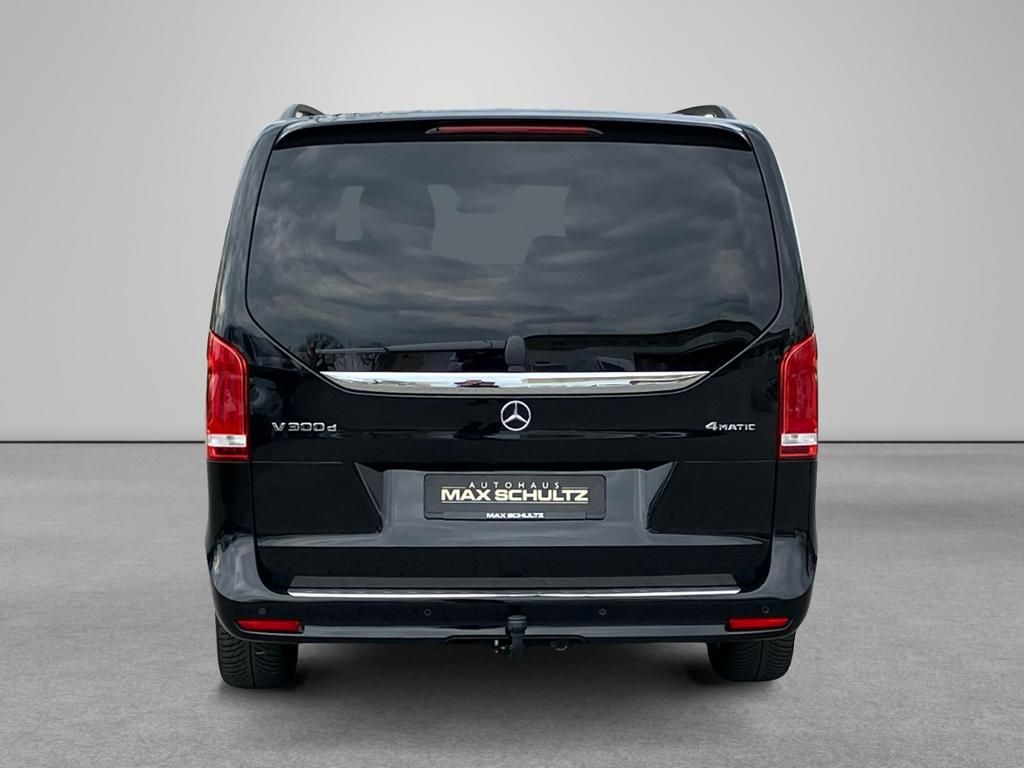 Fahrzeugabbildung Mercedes-Benz V 300 d extralang 4x4 * Edition AMG Night