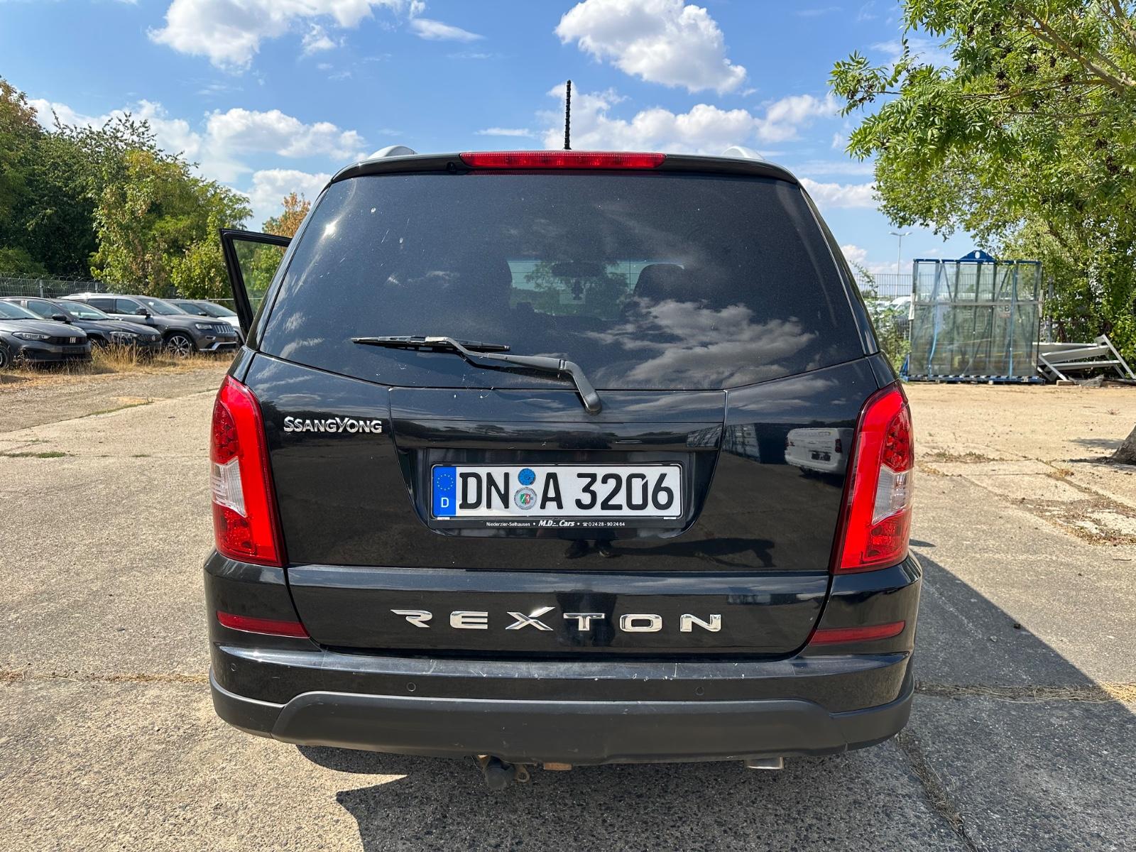 Ssangyong REXTON  Sapphire 4WD 7 Sitze Navi Leder Xenon