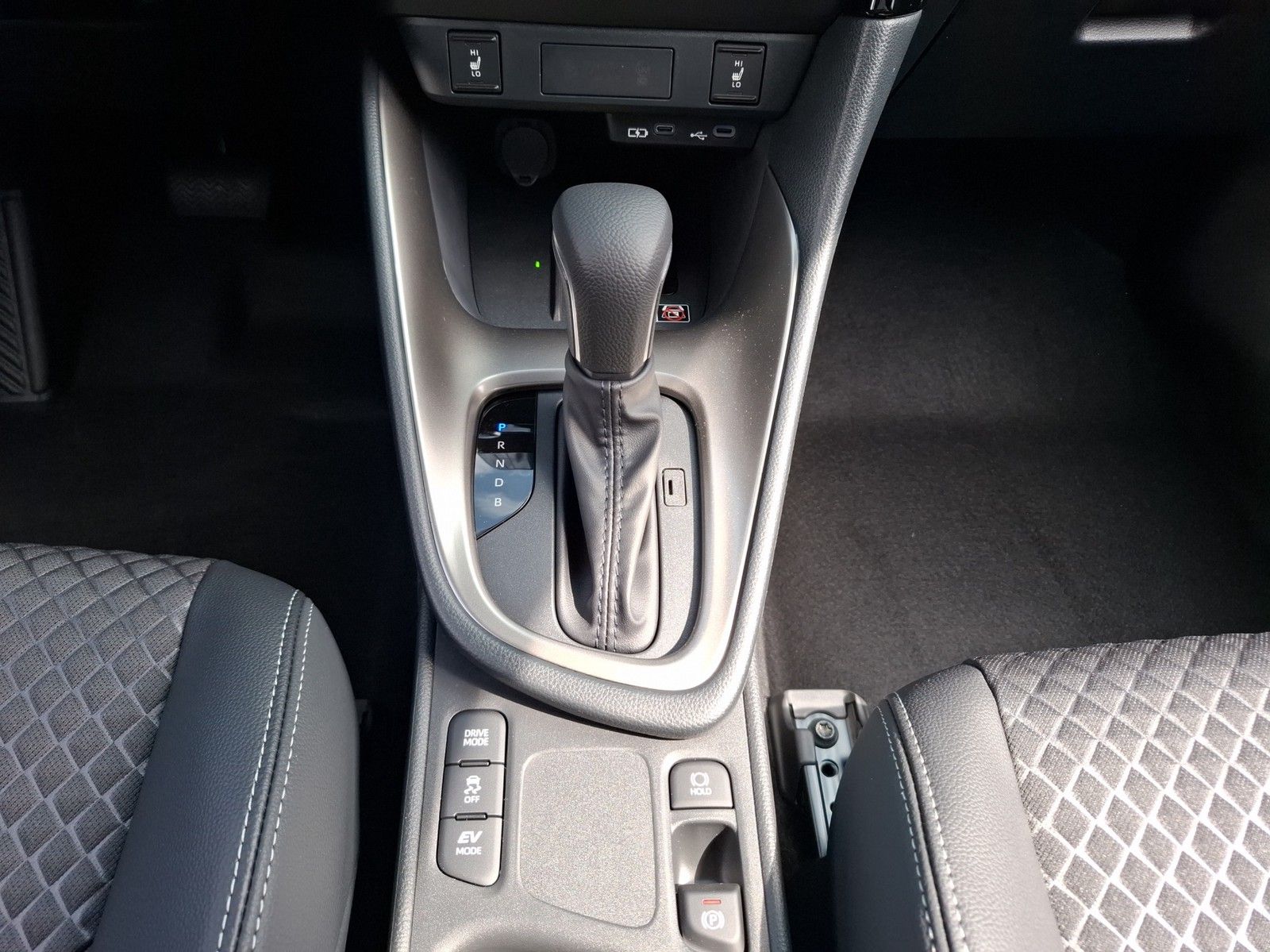 MAZDA 2 Hybrid 1.5 VVTi Homura Automatik Klima / Kamer - Image 14