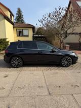 Volkswagen VW Golf 8 1.5 eTSI DSG | Panorama | Matrix | HUD - Volkswagen Golf: 1.8