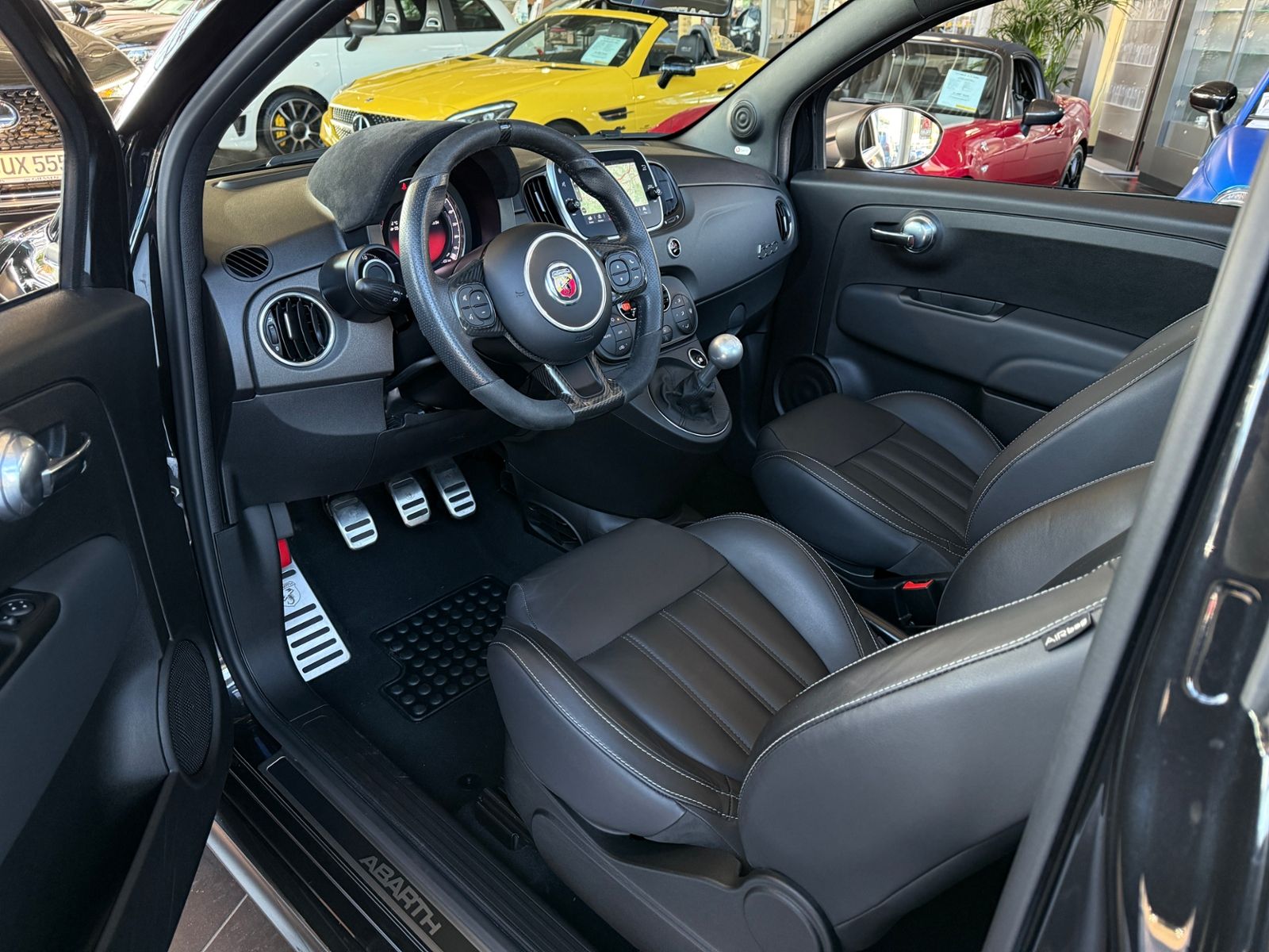 Fahrzeugabbildung Abarth 595C Competizione BEATS XENON NAVI ALU