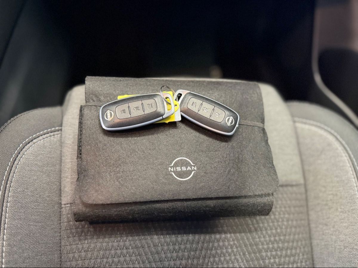 Fahrzeugabbildung Nissan Qashqai N-Connecta 1.3DIG-T Business Technologie