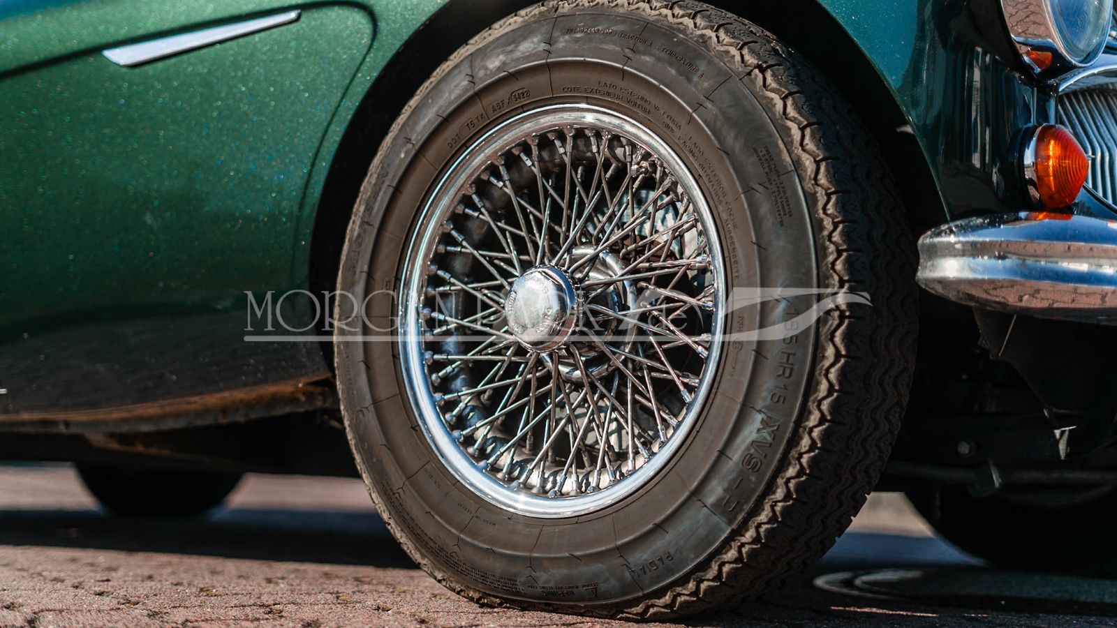 Fahrzeugabbildung Austin Healey BJ8  3000 MK III 1964   Lesen Sie den Text !