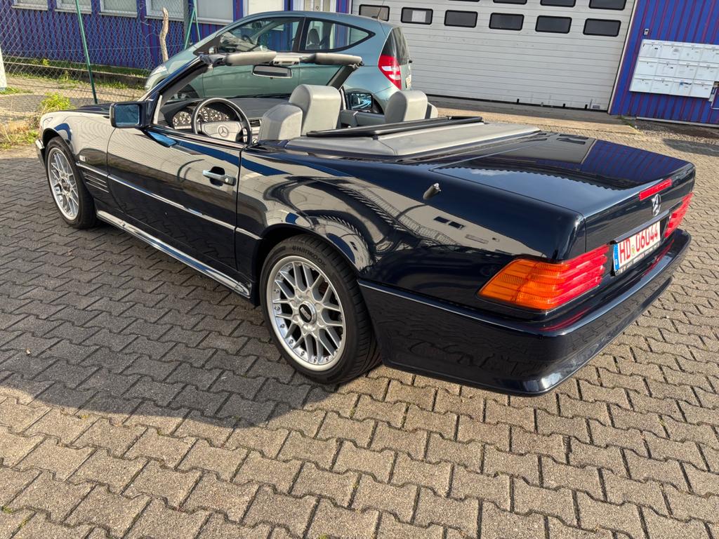 Mercedes-Benz SL 300