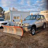 Nissan Winterdienstfahrzeug - Nissan Terrano von privat