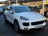 Porsche Cayenne Diesel SITZBELÜFTUNG+ACC+AHK+FESTPREIS - Porsche Cayenne in Mönchengladbach