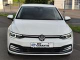 Volkswagen Golf VIII  2,0 TDI DSG Lim. Style*1.HAND*