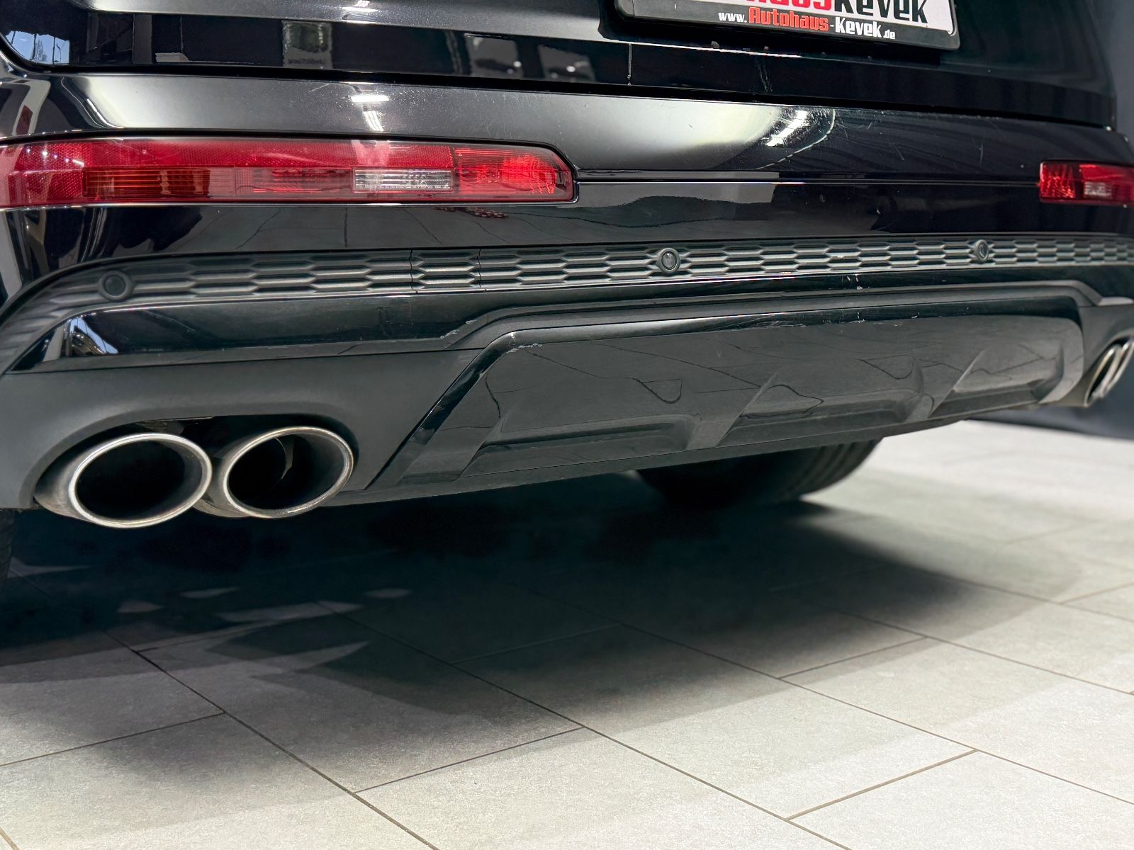 Fahrzeugabbildung Audi SQ7 4.0 TDI quattro|3D BANG&OLUFSEN|PANORAMA|AHK