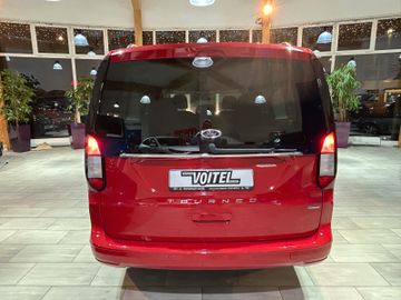 Ford Grand Tourneo Connect PHEV Titanium