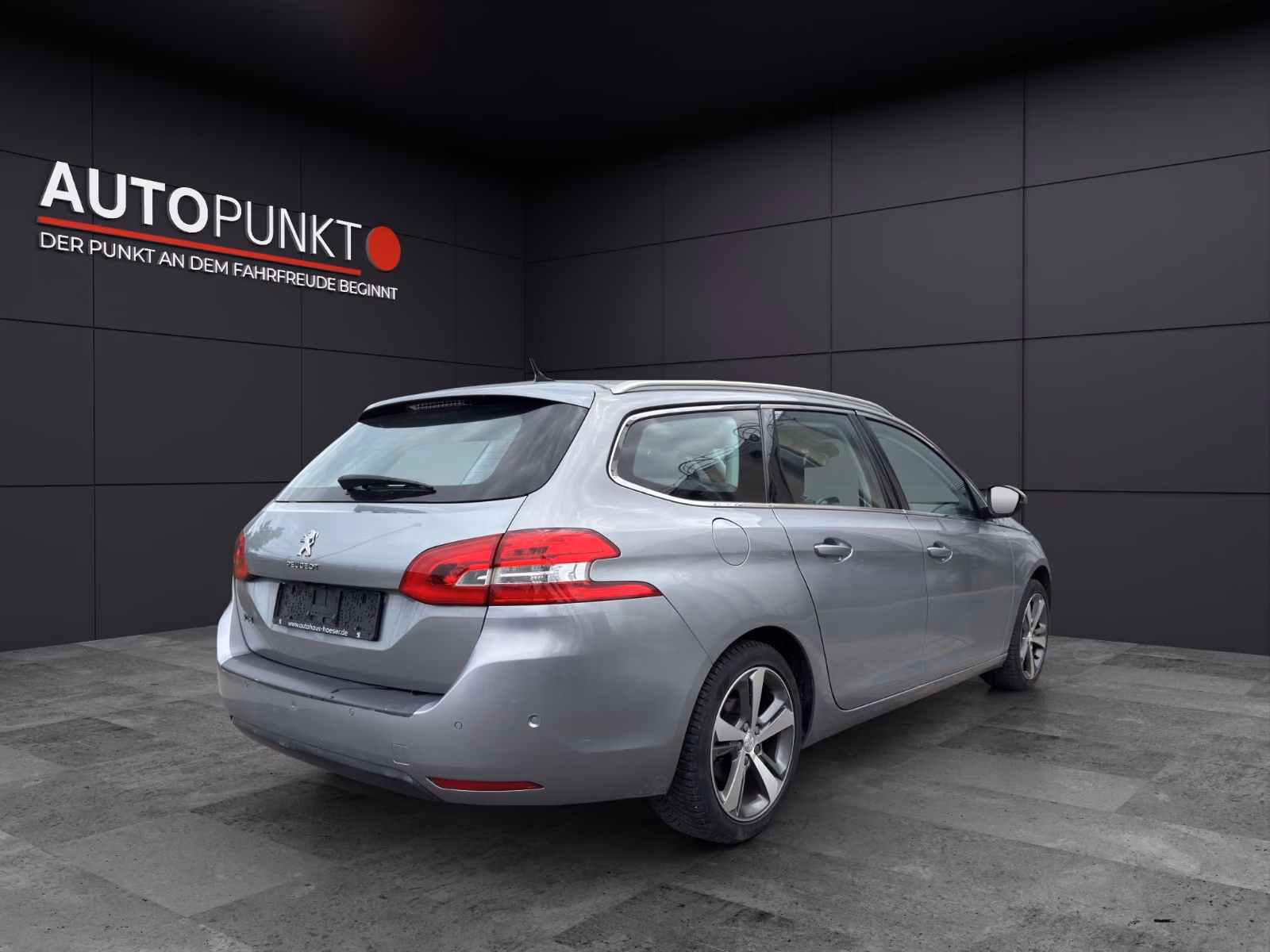 Peugeot 308 2015 — фото 6