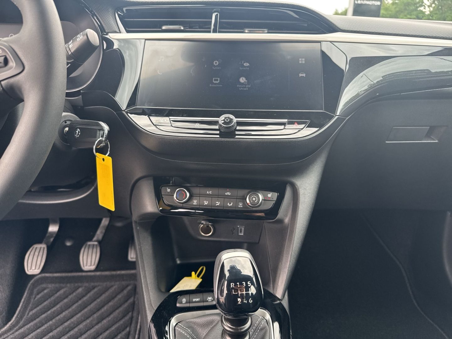 Opel Corsa - Bild 11