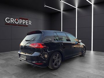 Volkswagen Golf - 5