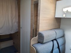 Chausson C727, Alkoven, MJ25
