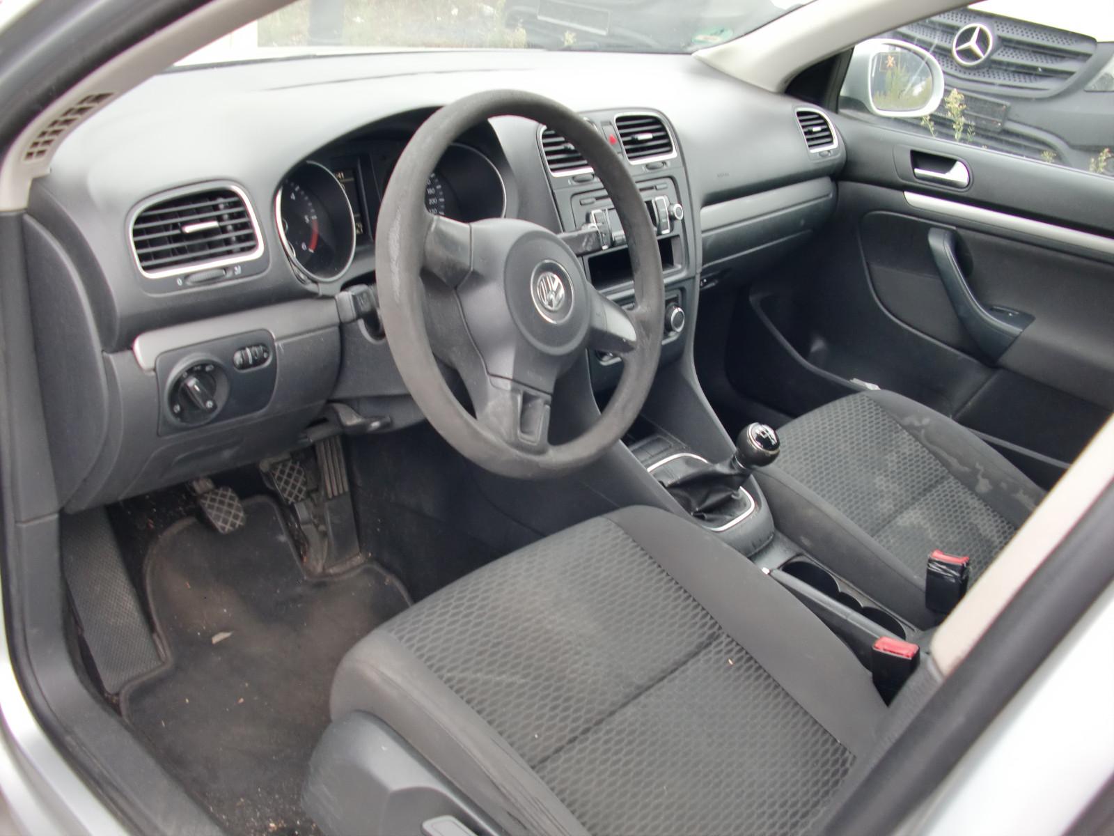 Volkswagen Golf 2012 — photo 6