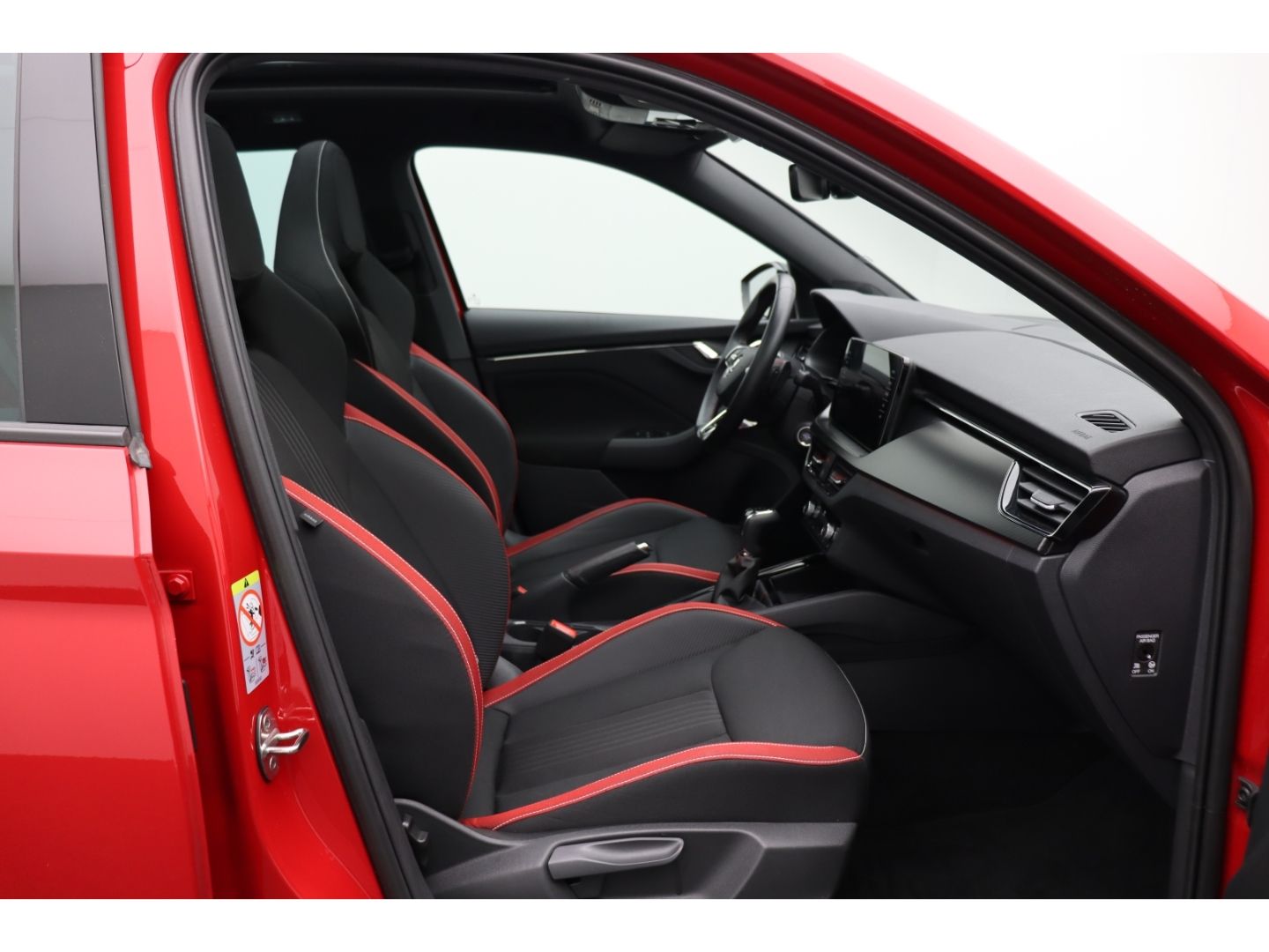 Fahrzeugabbildung SKODA Kamiq Monte Carlo 1,5 TSI AHK-klappbar Panorama