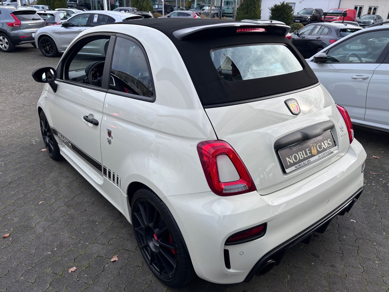Fahrzeugabbildung Abarth 595 C esseesse BEATS XENON NAVI ALU