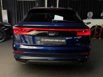 Audi Q8 - 6