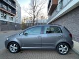 Volkswagen Golf Plus 1.4 TSI Comfortline grau metallic - VW Golf Plus Gebrauchtwagen in Berlin
