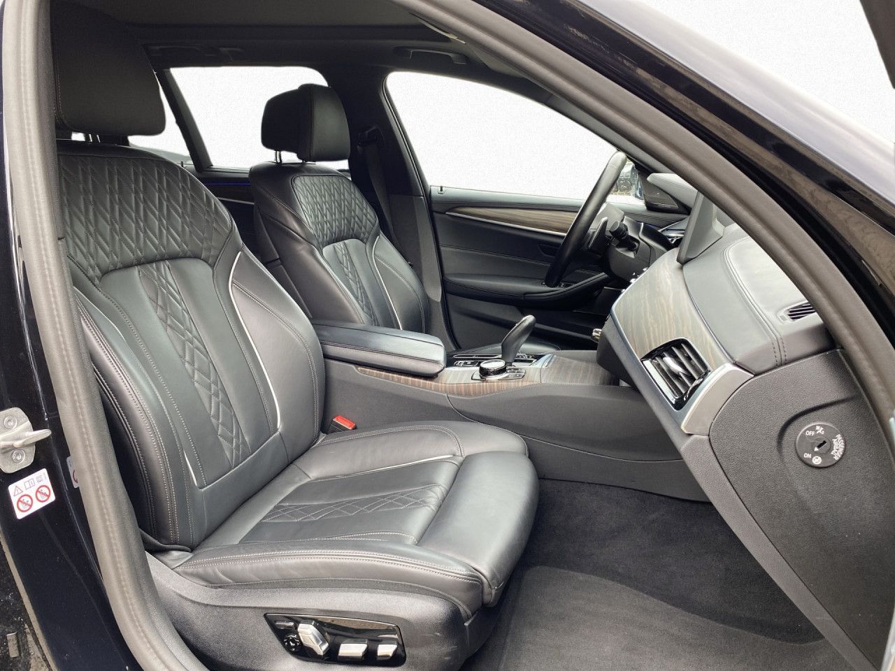 BMW 540d xDr. M-Sport HUD Laser Pano AHK H&K foto 10
