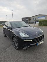 Porsche Cayenne Turbo - Porsche Cayenne mit Benzin-Antrieb: Turbo