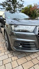 Audi 3.0 TDI quattro -S-Line TOP mit 8-fach Bereifung - Audi Q7 Gebrauchtwagen in Frankfurt