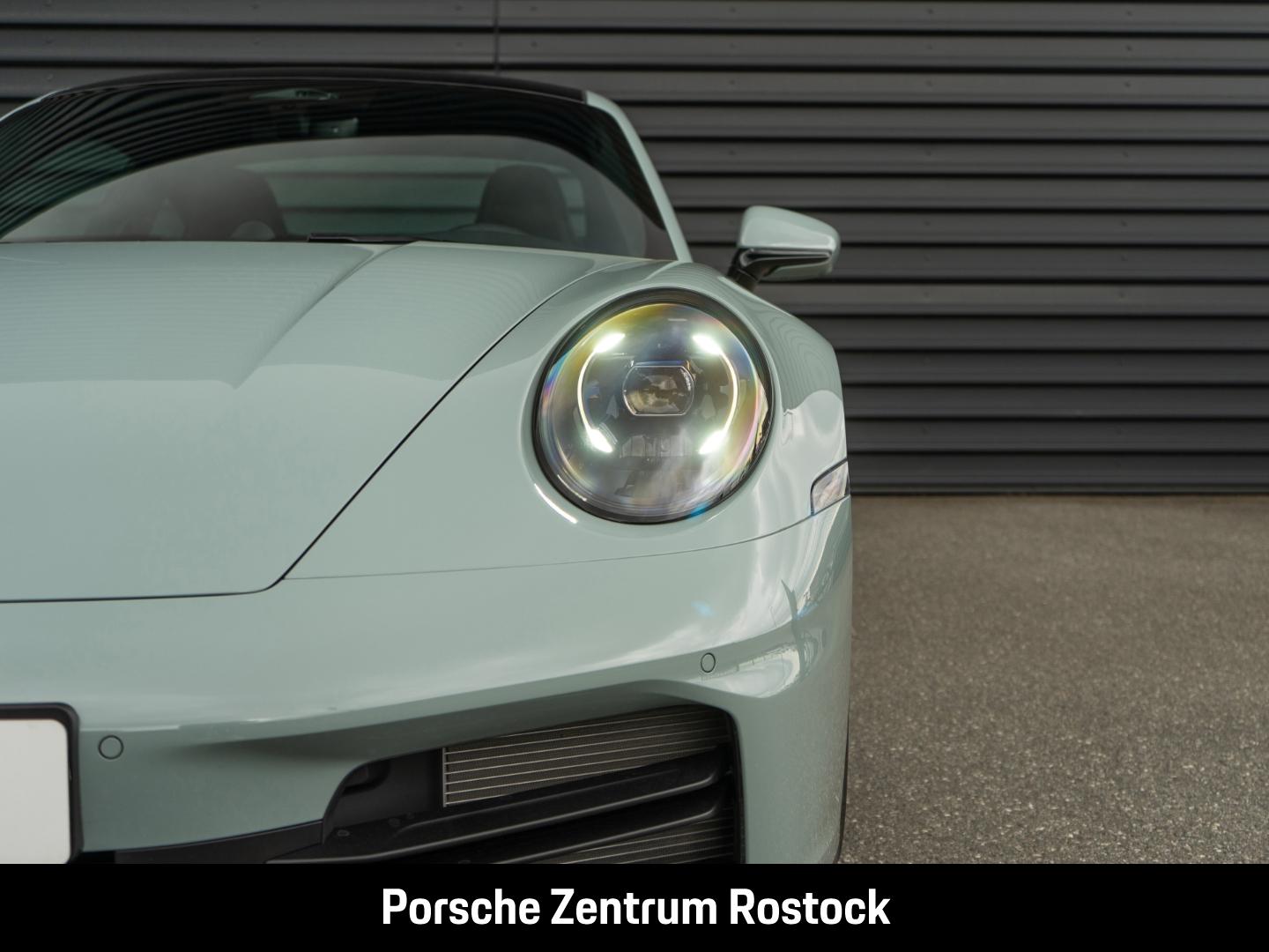 Porsche 992 911 Carrera Sportabgas Surround-View BOSE