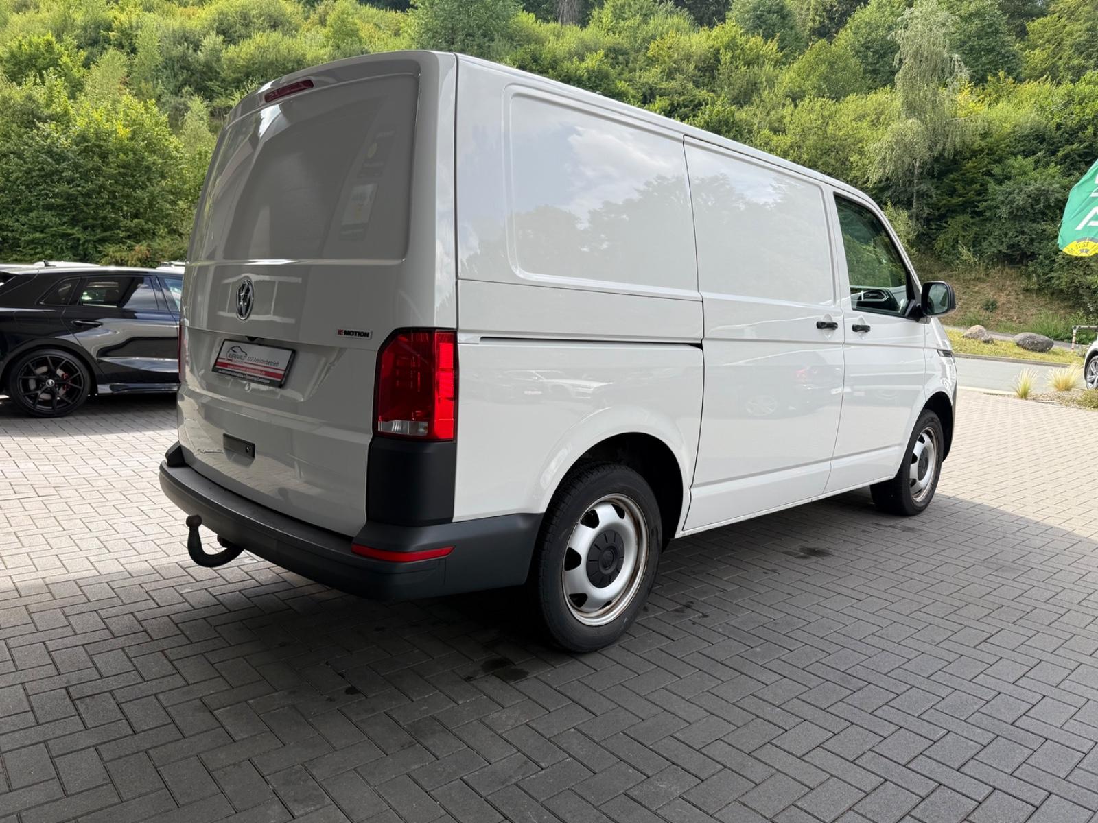 Volkswagen T6.1 Transporter 4MOTION *DSG *3Sitze *APP *AHK