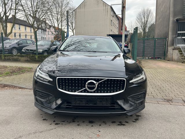 Volvo V60 Cross Country Pro AWD