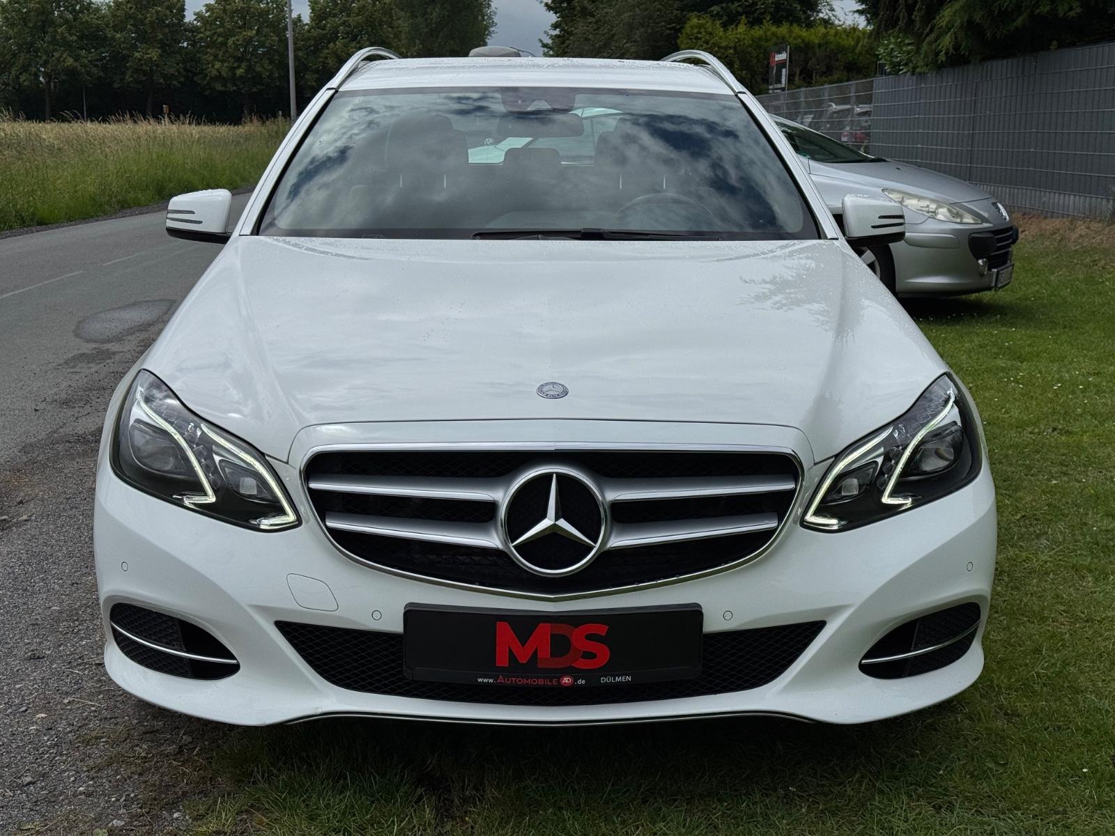 Mercedes-Benz E 250 T-Modell BlueTec 4Matic *LED*Navi*AHK*PDC*