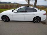 Alfa Romeo Giulia 2.0 Turbo 16V Q4 Veloce-1. Hand-TÜV neu - Alfa Romeo: Veloce