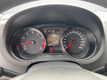 Volkswagen Polo - 12