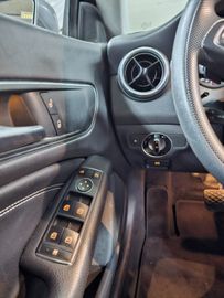 Mercedes CLA Shooting Brake - 12