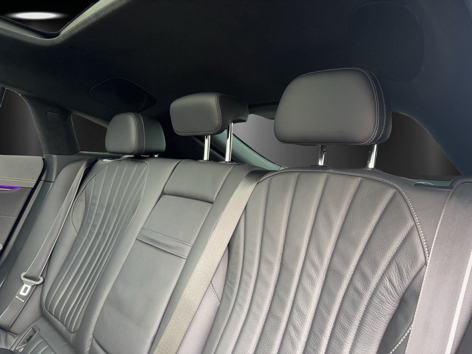 Fahrzeugabbildung Mercedes-Benz EQS580 AMG Prem+ HYPER Massage TV AR-HUD HAL DWA