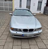 BMW 520i - - BMW 520 aus 2001: 520i