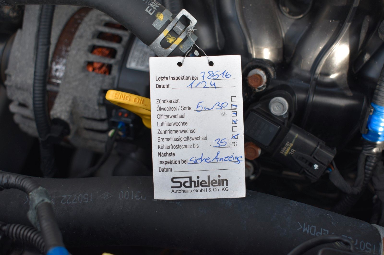 Fahrzeugabbildung Hyundai Tucson Style 2WD Panorama Dach Bluetooth Schaltr