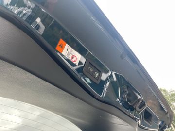 Toyota C-HR 1.8 Hybrid Teamplayer *PDC*ACC*DAB*NAV*SHZ*