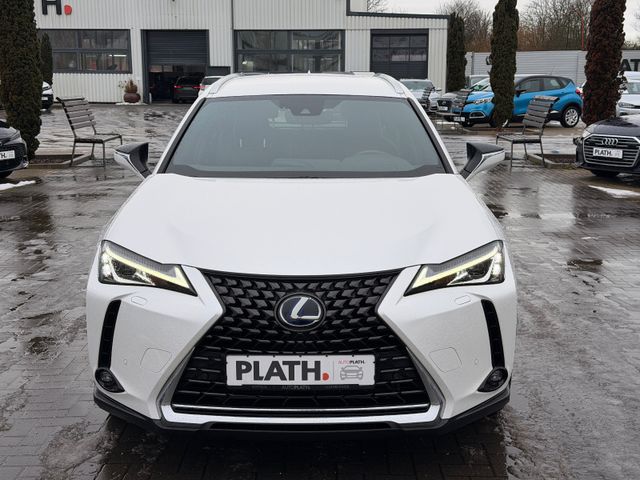 Lexus UX 250 h Launch Edition